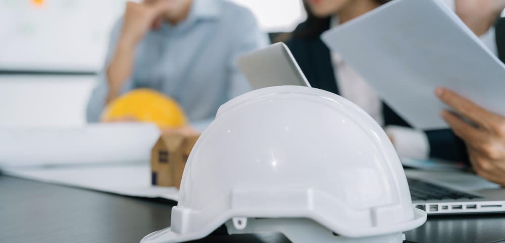 Szkolenia BHP – rodzaje, terminy i obowiązki pracodawcy