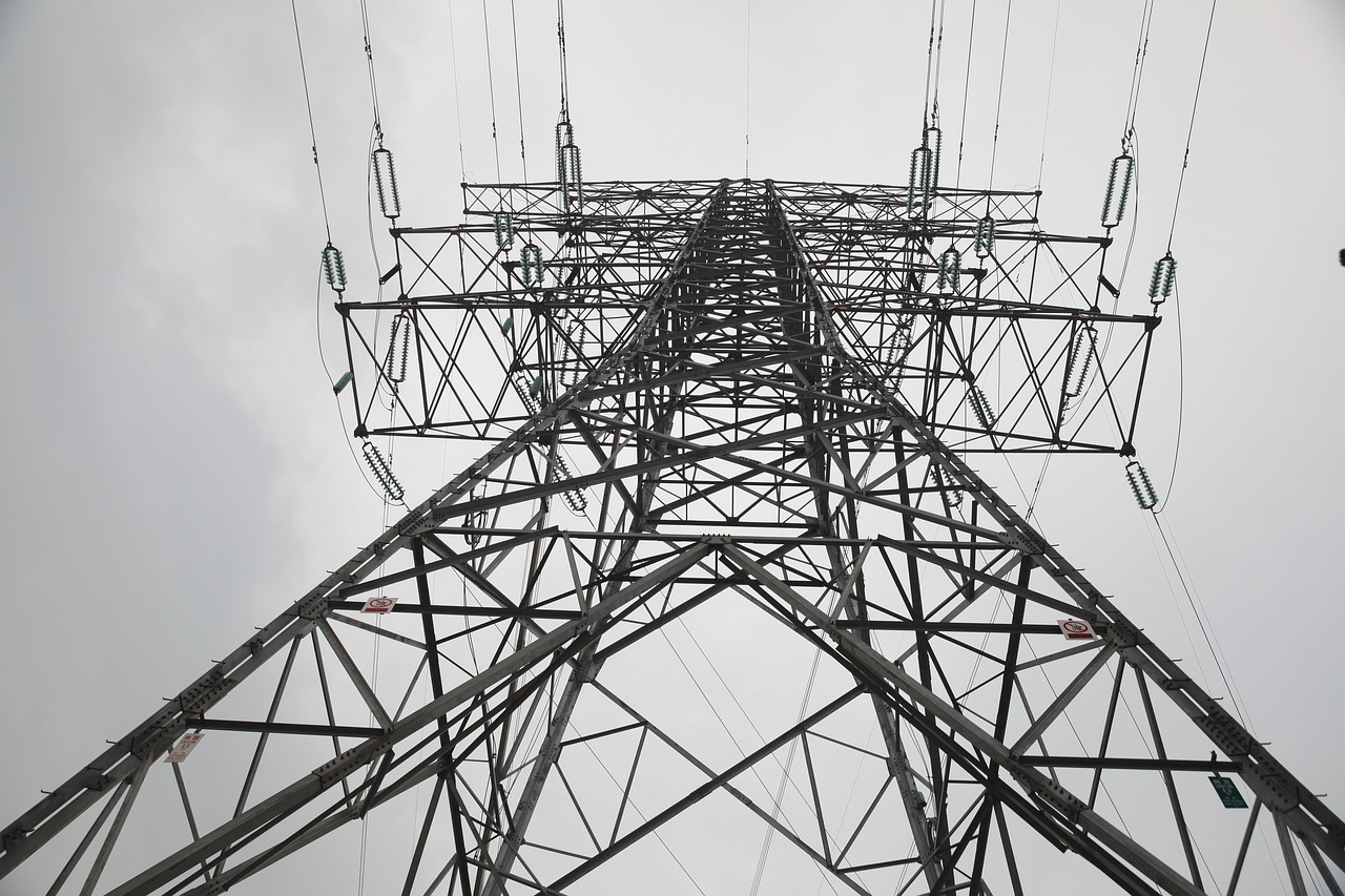 Inwestycje w efektywność energetyczną firmy – jak ocenić ich opłacalność?